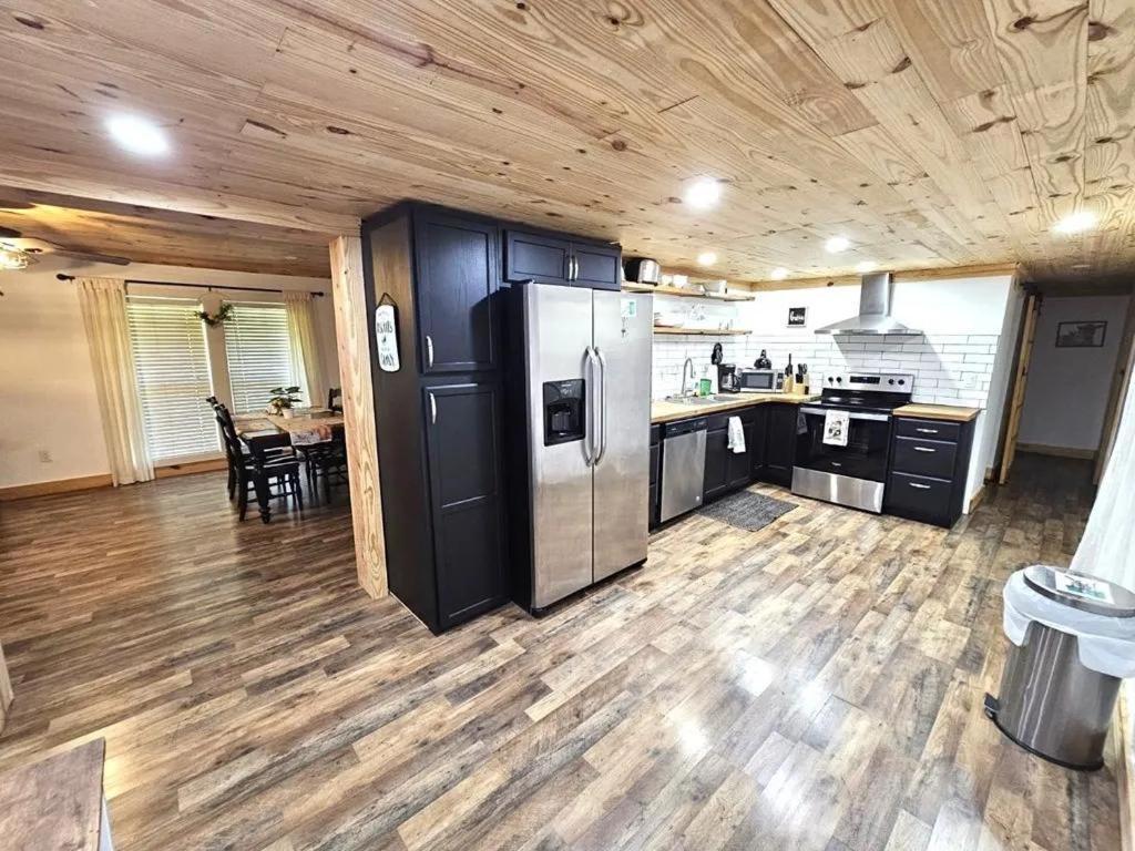 Modern Style, Arcade, Fire Pit, Pet Friendly Villa Pigeon Forge Eksteriør bilde